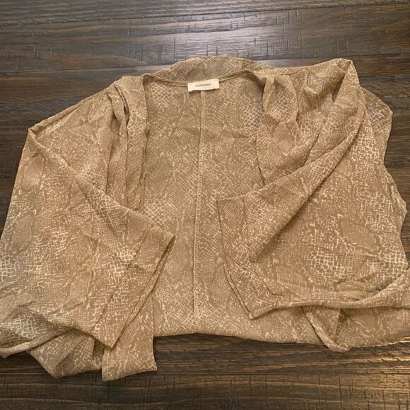 Adrienne Size M Tan Snake-print Cardigan Shrug - Picture 6 of 6